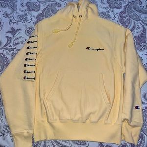 URBAN OUTFITTERS Champion Hoodie, Size: Small, Color: Pastel Yellow